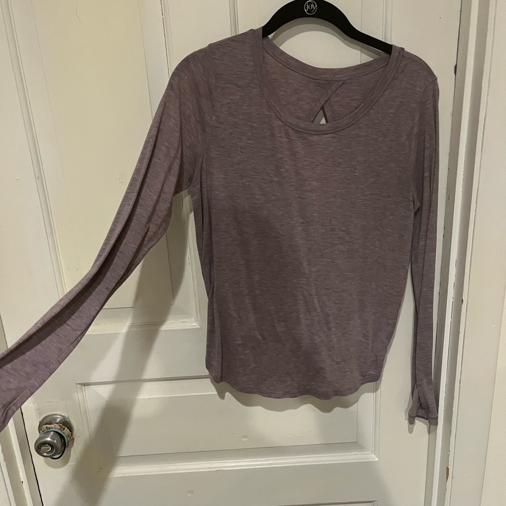Open back Lululemon Long Sleeve (purple)